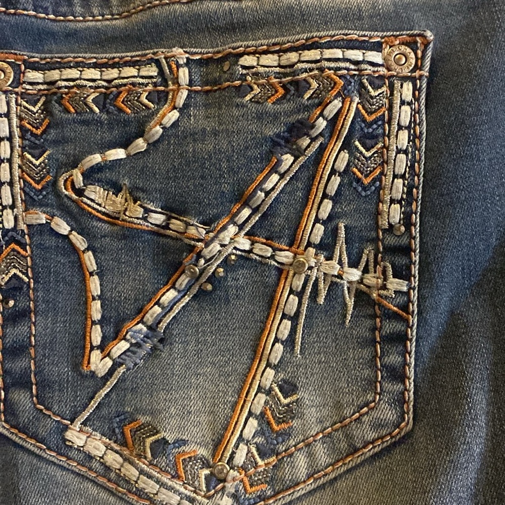 Charme Distressed Jeans With Decorative Pockets Size 34, Western, Rocker, Boho - Picture 12 of 12